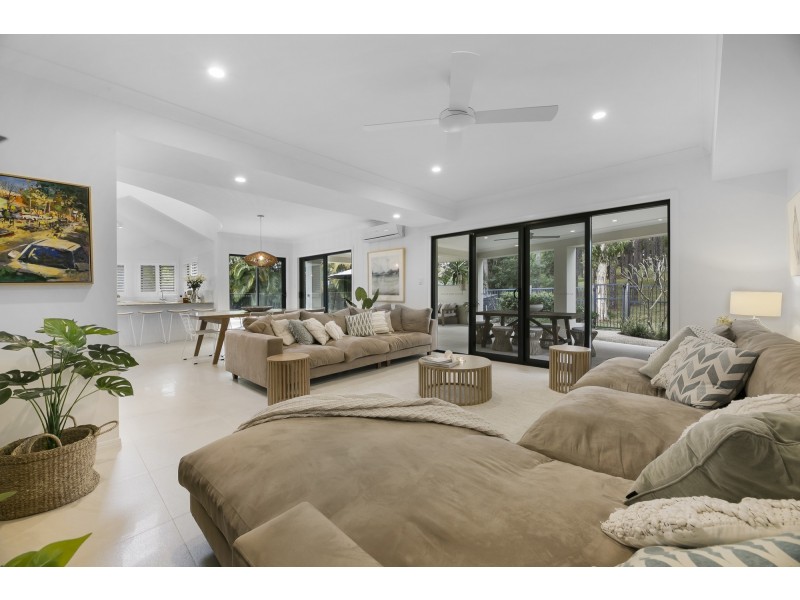 9 Ryder Court, Robina QLD 4226