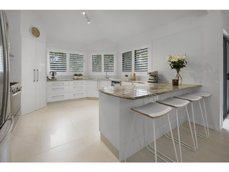 9 Ryder Court, Robina QLD 4226