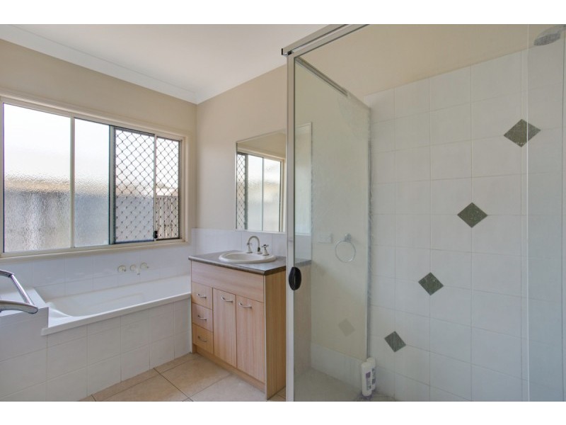 10 Abraheim Court, Mudgeeraba QLD 4213