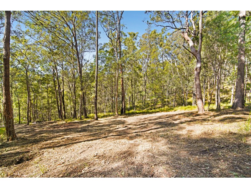 595 Bonogin Road, Bonogin QLD 4213
