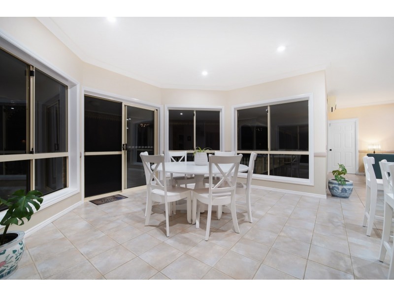 595 Bonogin Road, Bonogin QLD 4213