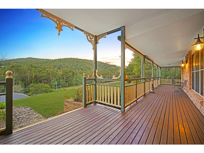 595 Bonogin Road, Bonogin QLD 4213