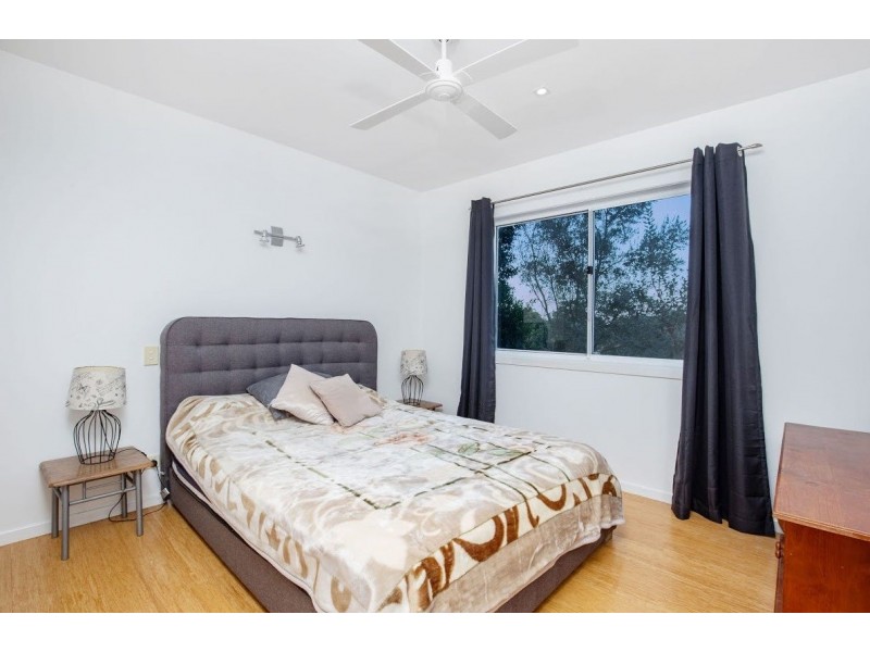 5 Tara Vista Boulevard, Highland Park QLD 4211