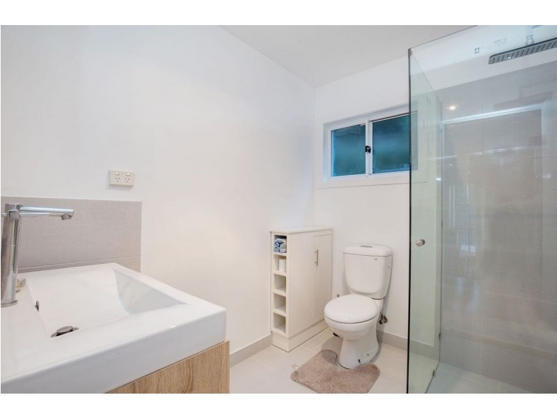 5 Tara Vista Boulevard, Highland Park QLD 4211