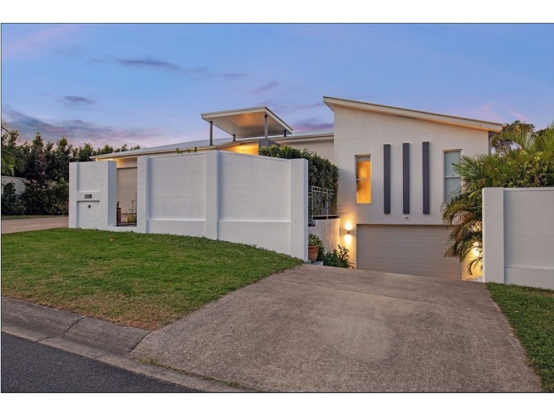 5 Tara Vista Boulevard, Highland Park QLD 4211