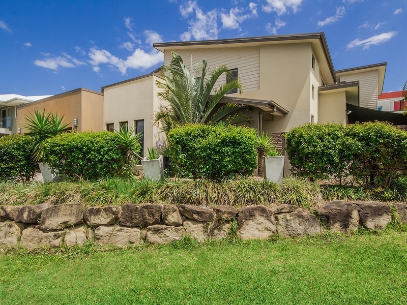 2/98 Observatory Drive, Reedy Creek QLD 4227
