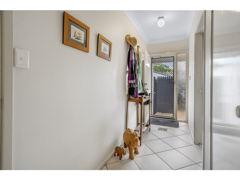 30/4 Itong Place, Currumbin Waters QLD 4223