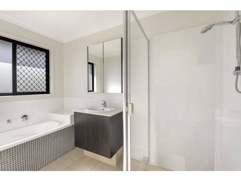 3 Allyn Street, Ormeau Hills QLD 4208