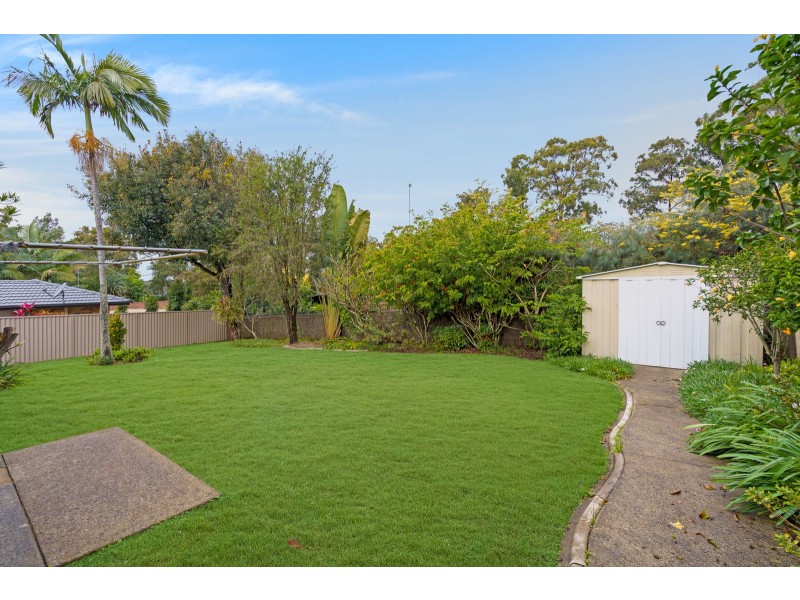 5 Beauty Point Drive, Robina QLD 4226