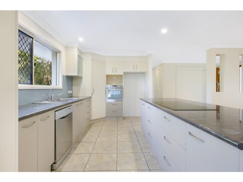 4 Yampi Place, Worongary QLD 4213