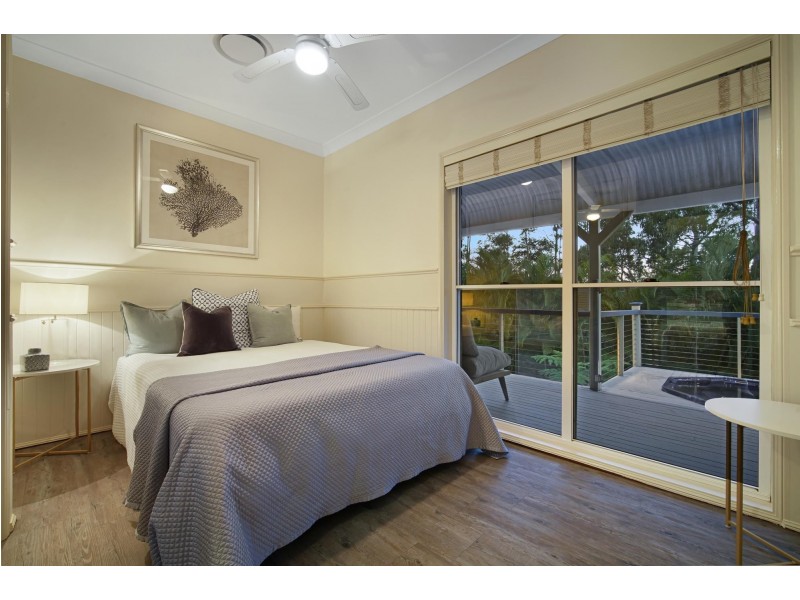 44 Harry Mills Drive, Worongary QLD 4213