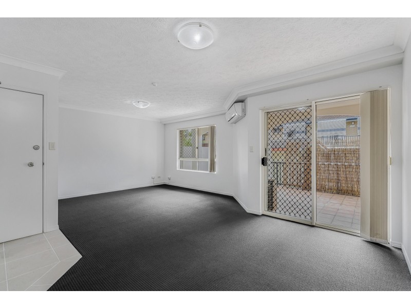 2/22 Montana Road, Mermaid Beach QLD 4218