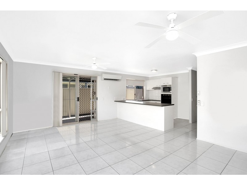 2/60 Belrose Boulevard, Varsity Lakes QLD 4227