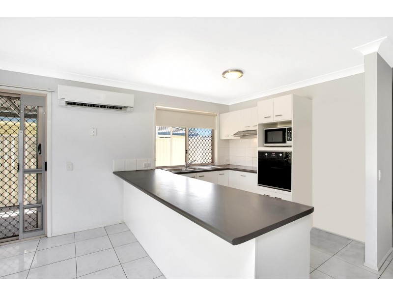 2/60 Belrose Boulevard, Varsity Lakes QLD 4227