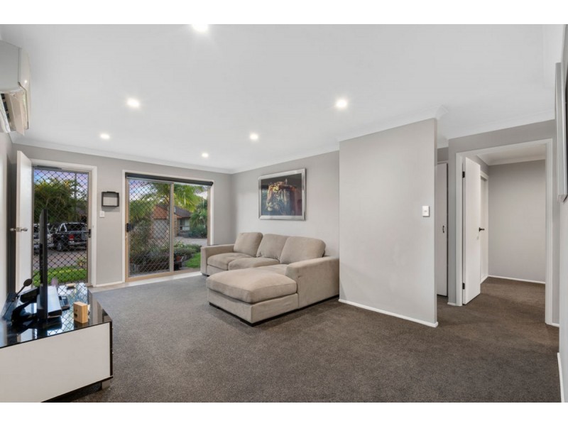 27/20-26 Golden Palms Court, Ashmore QLD 4214