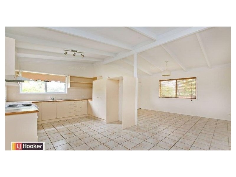 12 Rosella Street, Wellington Point QLD 4160