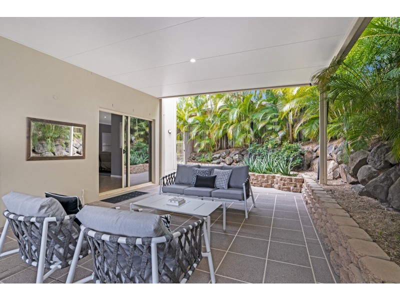 10 Hillridge Crescent, Varsity Lakes QLD 4227