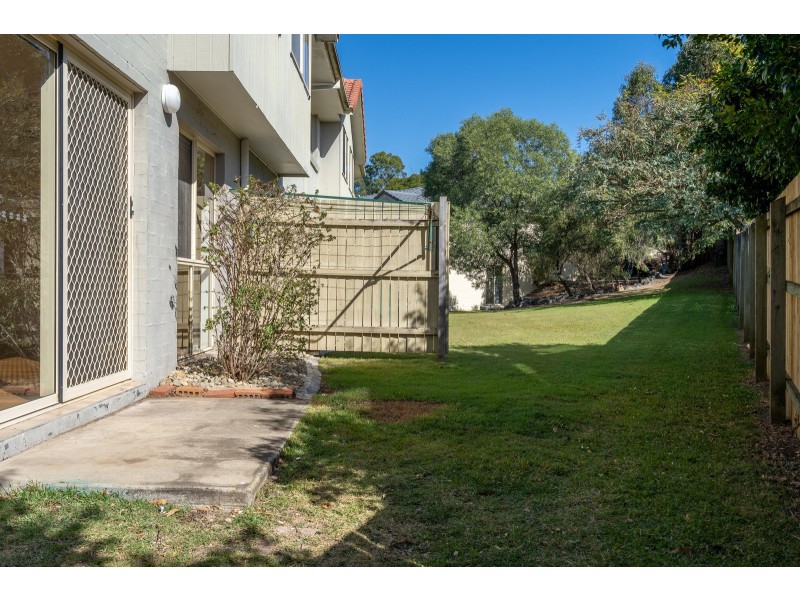 24/3 Arundel Drive, Arundel QLD 4214