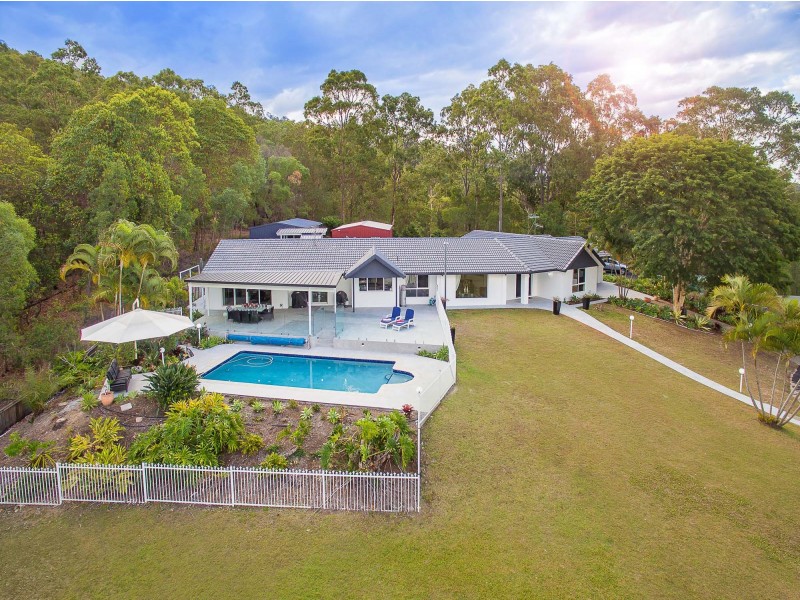 16 Glenrowan Drive, Tallai QLD 4213