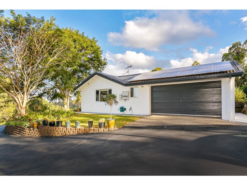 16 Glenrowan Drive, Tallai QLD 4213