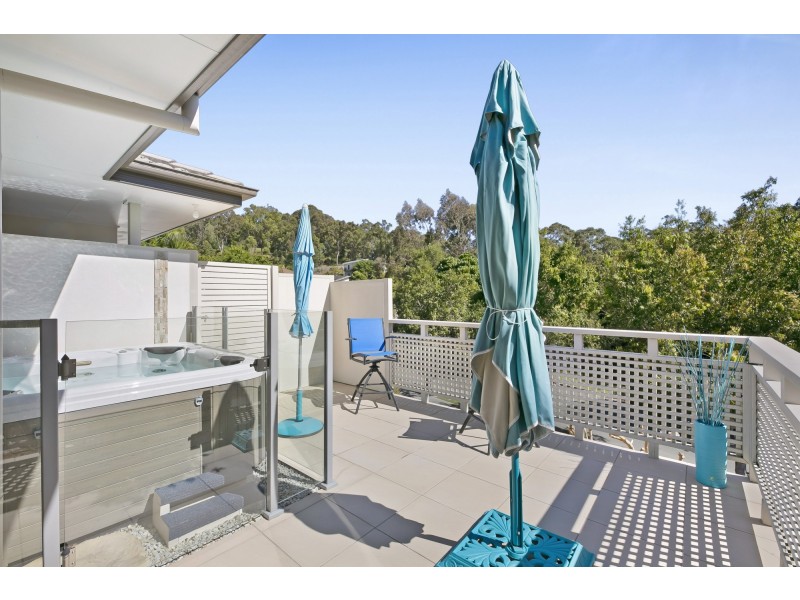 1 Curtis Court, Mudgeeraba QLD 4213