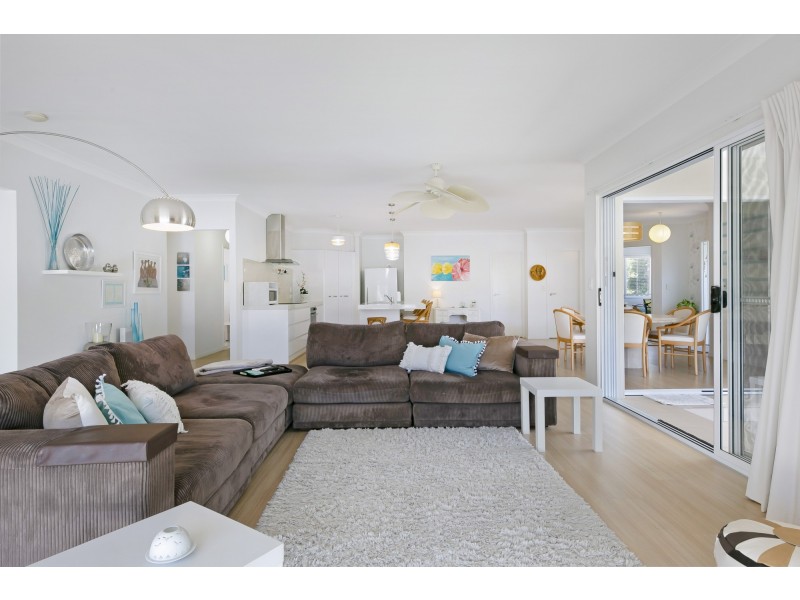 1 Curtis Court, Mudgeeraba QLD 4213