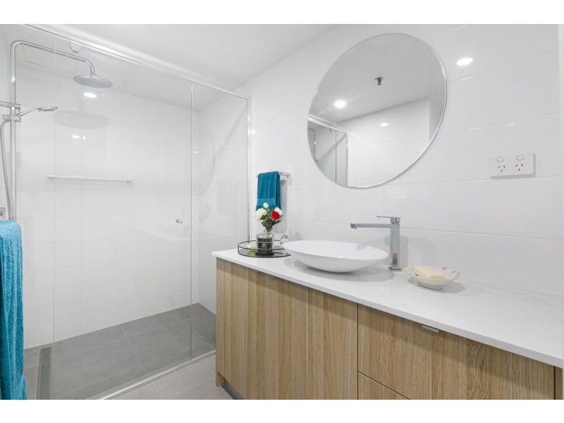 106/45 Hayle Street, Burleigh Heads QLD 4220