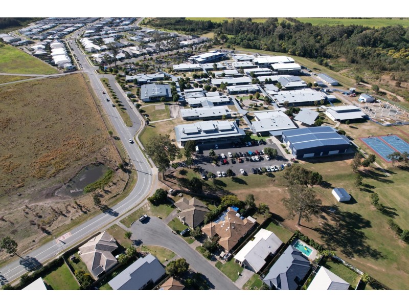 1/4 Benson Street, Ormeau QLD 4208