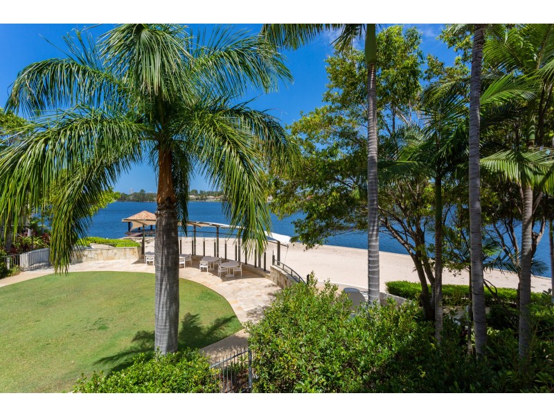 52/251 Varsity Parade, Varsity Lakes QLD 4227