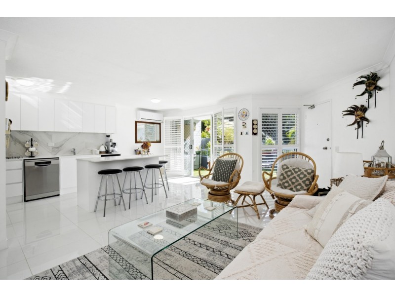 7/19 Monaco Street, Surfers Paradise QLD 4217