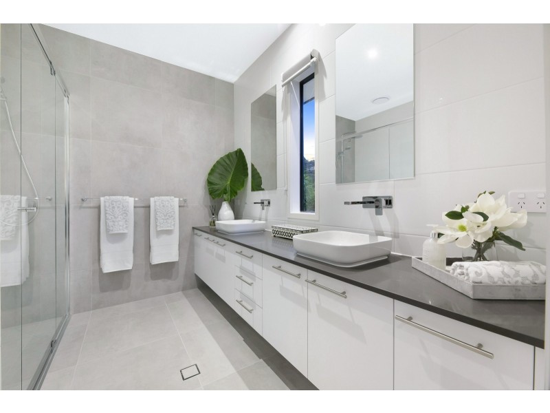 32A Viscount Drive, Tallai QLD 4213