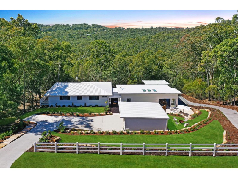 66 Carrington Road, Bonogin QLD 4213