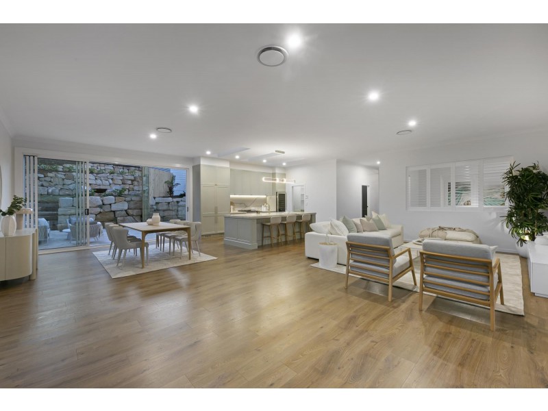 66 Carrington Road, Bonogin QLD 4213