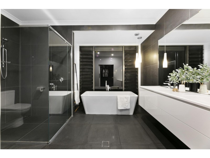 66 Carrington Road, Bonogin QLD 4213