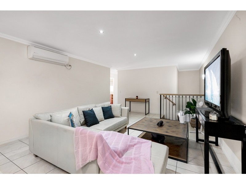 98/4 University Drive, Robina QLD 4226