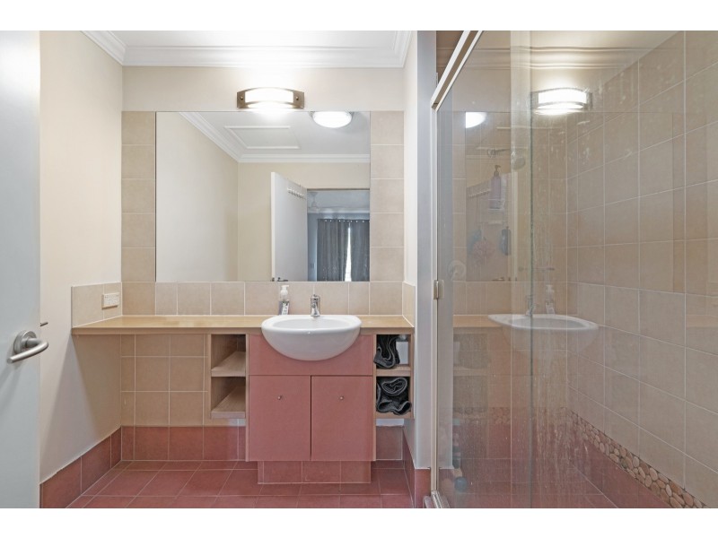 98/4 University Drive, Robina QLD 4226