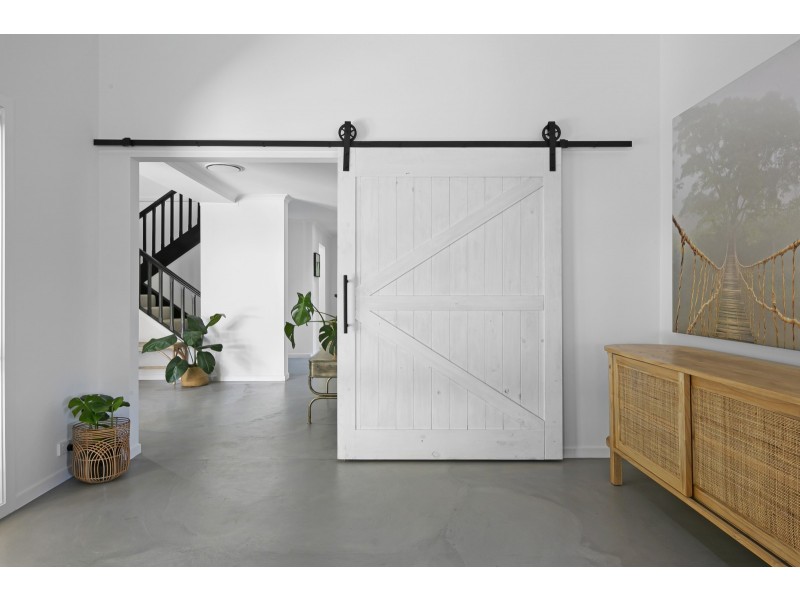 406 Tallebudgera Creek Road, Tallebudgera Valley QLD 4228