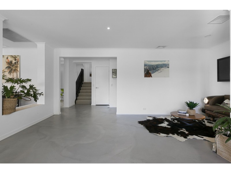 406 Tallebudgera Creek Road, Tallebudgera Valley QLD 4228