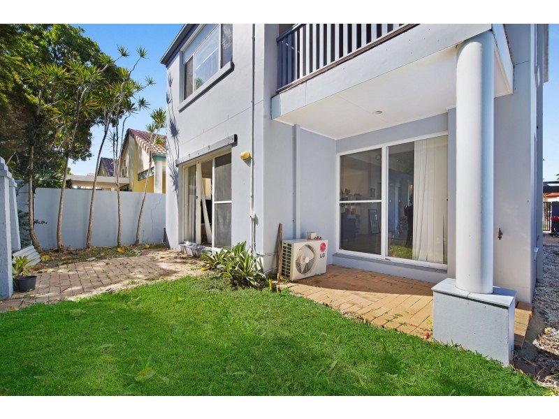 23 Highgate Lane, Robina QLD 4226