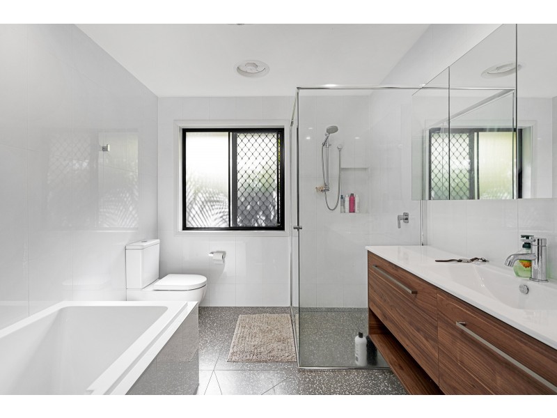 13a Claremont Drive, Robina QLD 4226