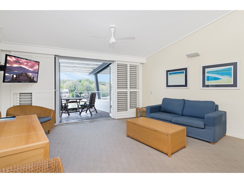 Unit 1905 Island St, Couran Cove, South Stradbroke QLD 4216