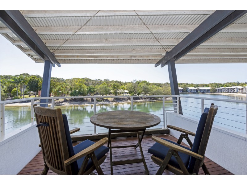 Unit 1905 Island St, Couran Cove, South Stradbroke QLD 4216