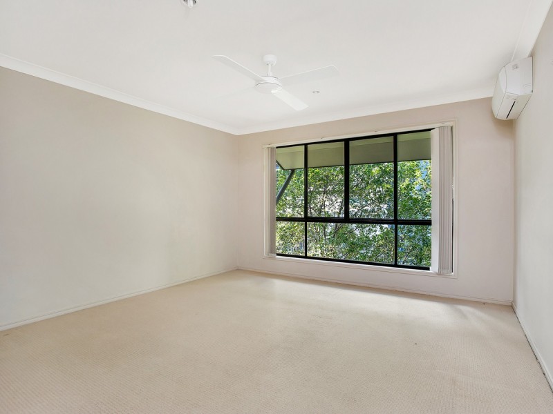 18/2 North Shore Avenue, Varsity Lakes QLD 4227