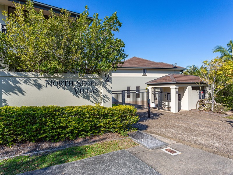 18/2 North Shore Avenue, Varsity Lakes QLD 4227