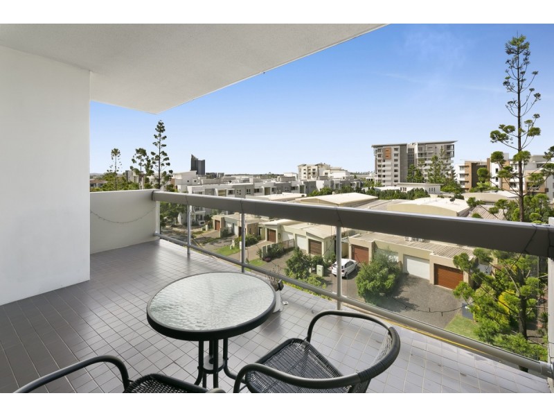 223/60 Riverwalk Avenue, Robina QLD 4226
