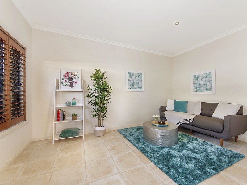 15 Andorra Place, Varsity Lakes QLD 4227