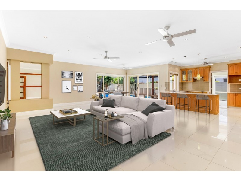 30 Kirralee Drive, Robina QLD 4226