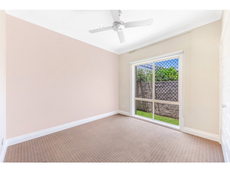 30 Kirralee Drive, Robina QLD 4226