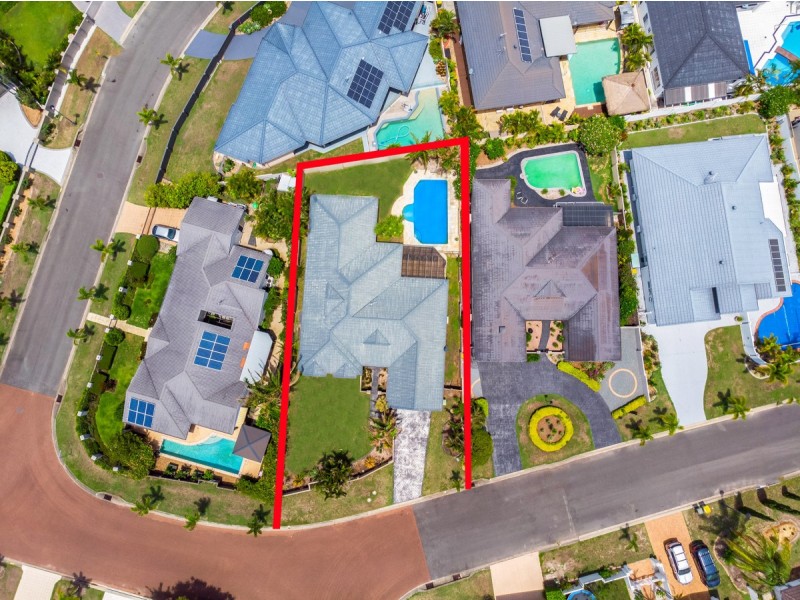 30 Kirralee Drive, Robina QLD 4226