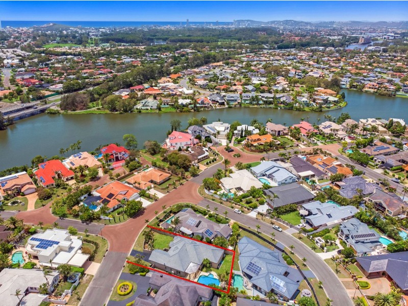 30 Kirralee Drive, Robina QLD 4226